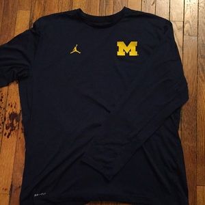 Mens Nike long sleeve Michigan tee